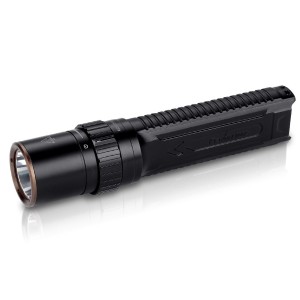 Fenix LD42 AA電筒